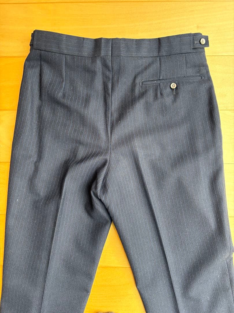 batak hose cut ネイビー　ピンストライプスーツ