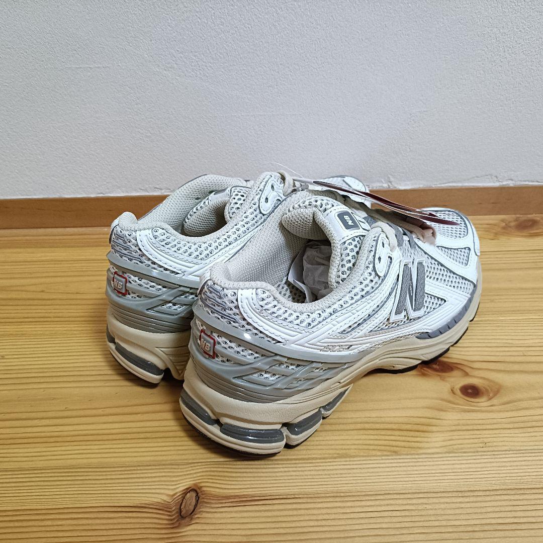 NEW BALANCE ニューバランス　スニーカー　M1906RP 23.5㎝