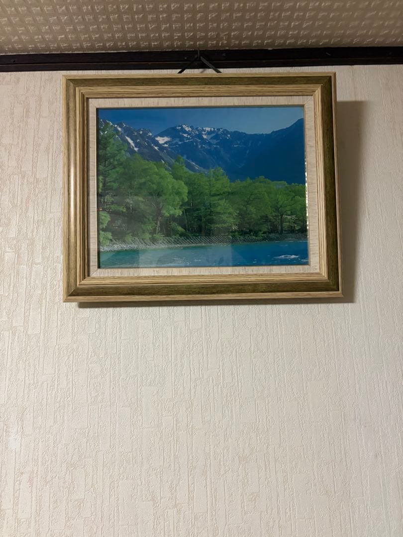 山と湖の風景画 中サイズ 木製フレーム