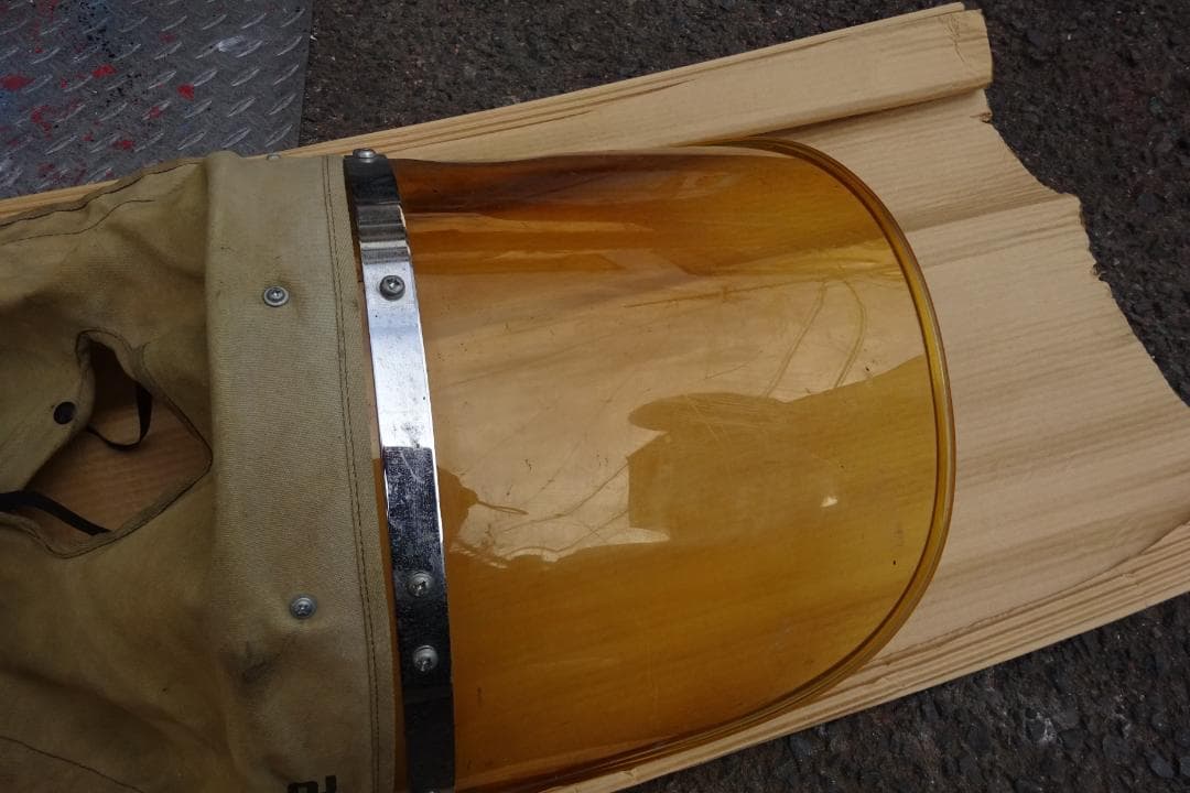 旭 風防 シールド 黄ばみ ヤレ感