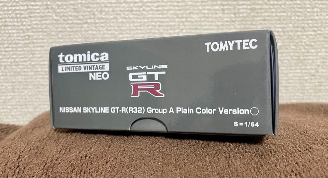 【新品未開封】トミカリミテッドヴィンテージNEO R32 オートサロン 2026