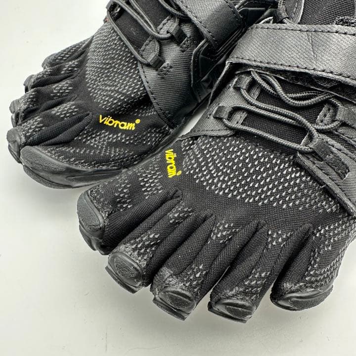 vibram 新品未使用 黒 V-Train 2.0 20W7701