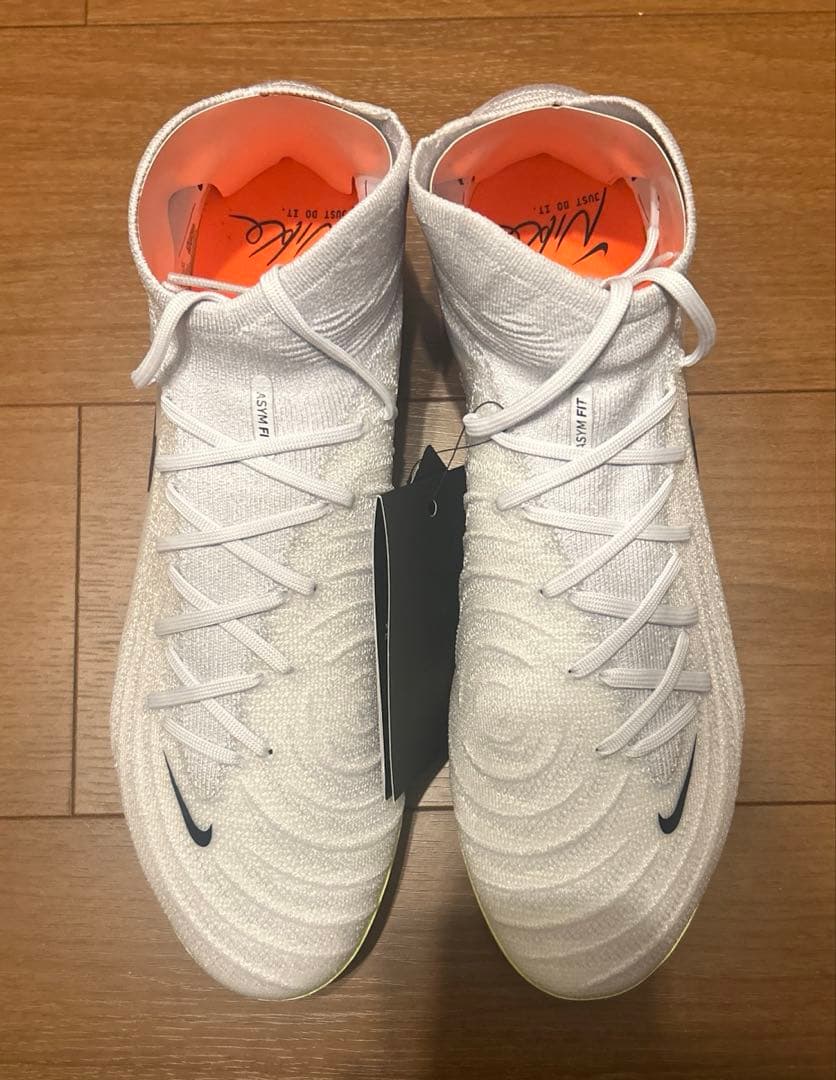 【新品未使用】NIKE PHANTOM LUNA Ⅱ ELITE FG