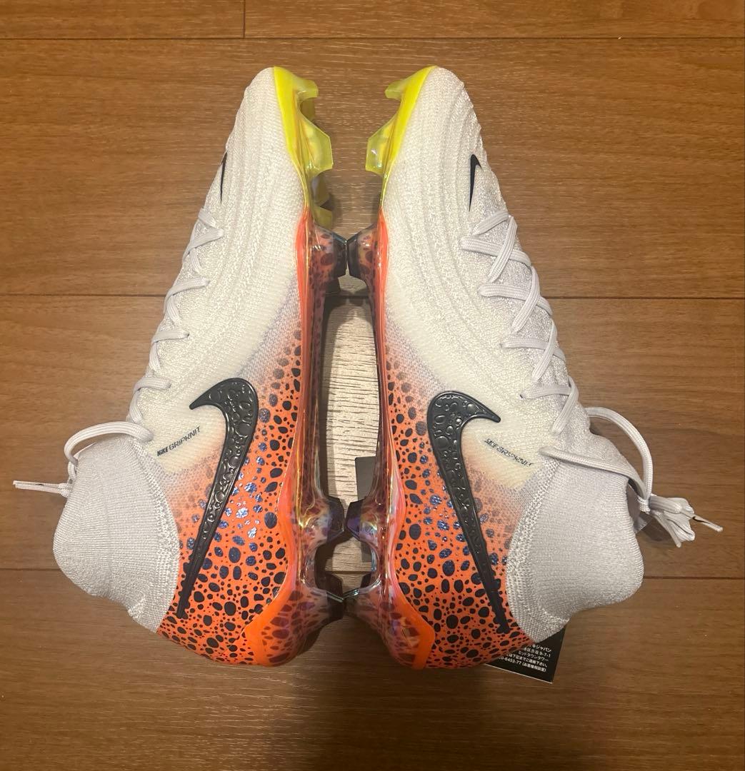 【新品未使用】NIKE PHANTOM LUNA Ⅱ ELITE FG