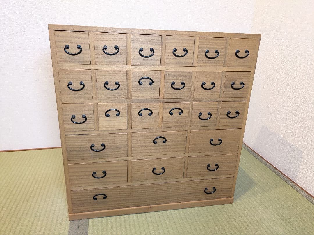 薬箪笥 収納棚 昭和 レトロ 桐材 25杯 多段