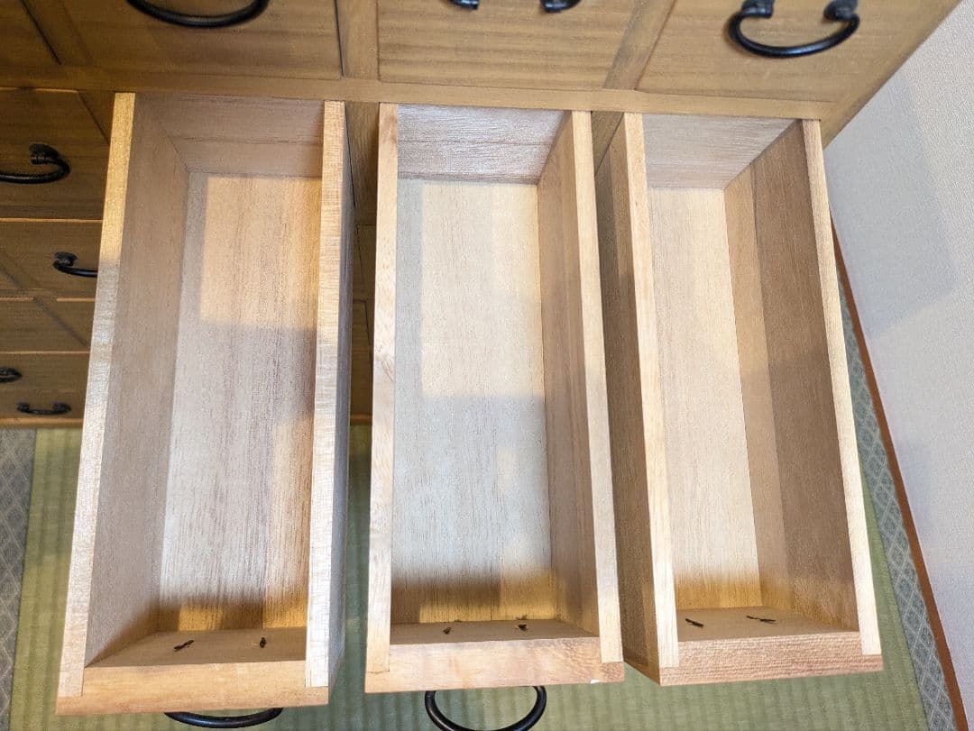 薬箪笥 収納棚 昭和 レトロ 桐材 25杯 多段