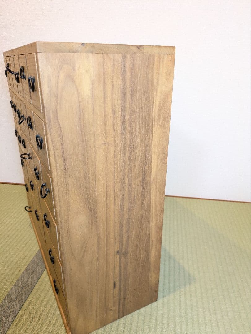 薬箪笥 収納棚 昭和 レトロ 桐材 25杯 多段