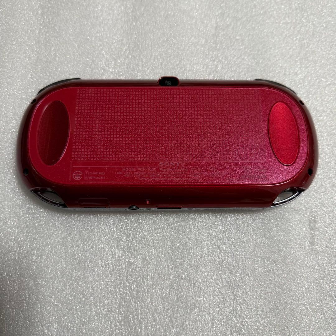 PlayStation Vita本体 PCH-1000 コズミック・レッド