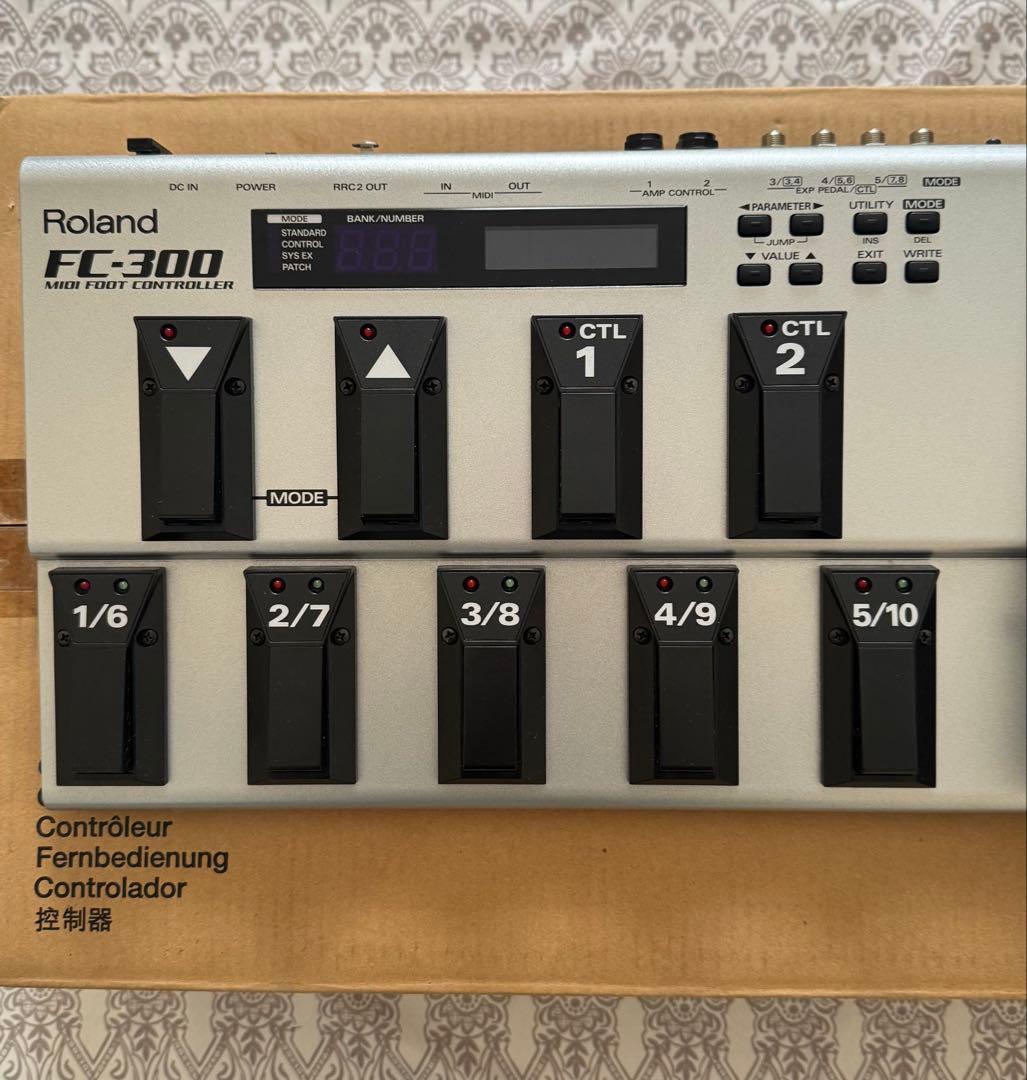 ローランド FC-300(美品) 専用箱・取扱説明書 付属