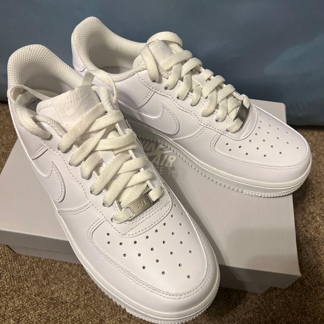 Nike Air Force 1 ホワイト24cm レディース