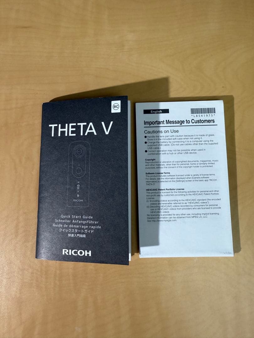 【超極美品】RICOH THETA V 360度カメラ 数回使用 付属品完備