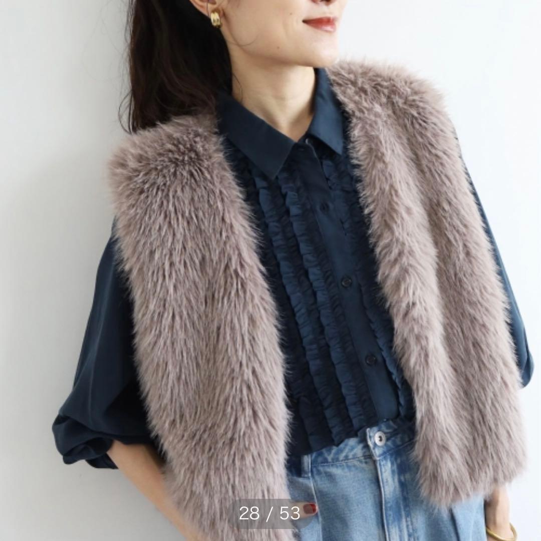 ルクールブラン　ショートフェイクファーベスト