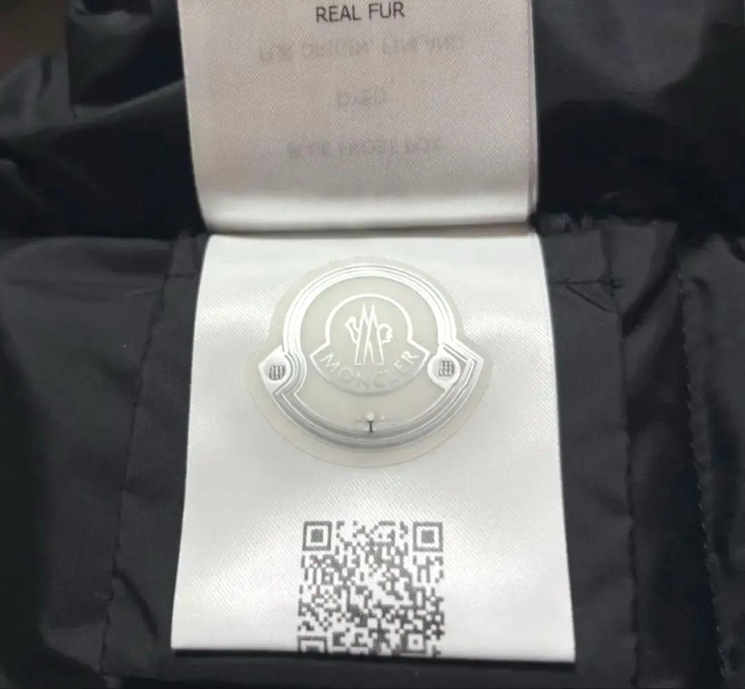 新品 未使用級 モンクレール サイズ1 ファー 黒 MONCLER ダウンベスト