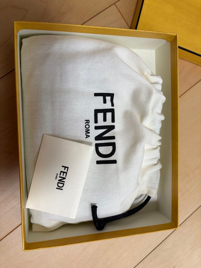 FENDI 長財布 ピンク ブラウン FFロゴ