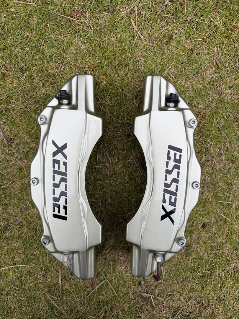 ハイエース ESSEX キャリパーカバーVer.1 シャンパンゴールド