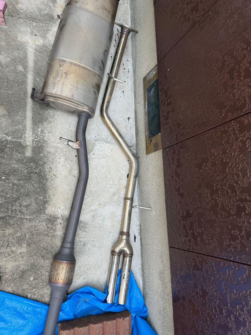 20アルファード スリーキャッツマフラー