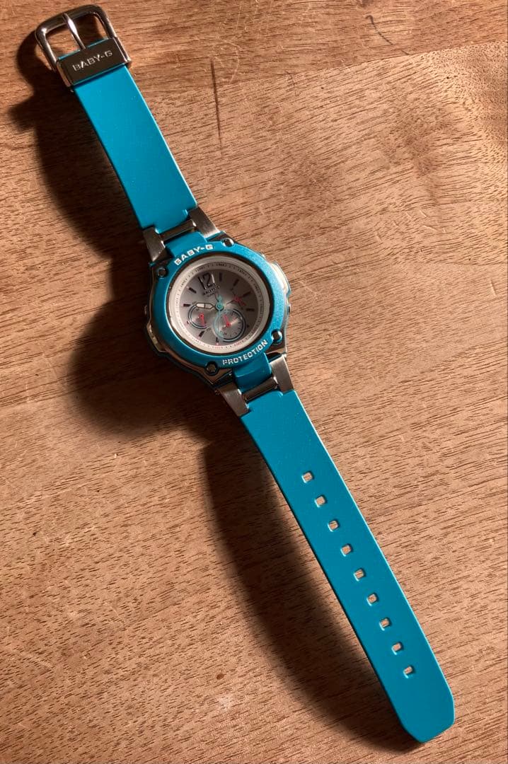 Baby-g 電波ソーラー　アナログ　三針 水色　ブルー　ホワイト　白　美品