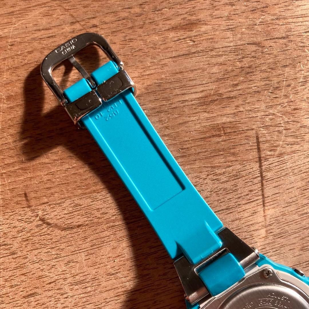 Baby-g 電波ソーラー　アナログ　三針 水色　ブルー　ホワイト　白　美品