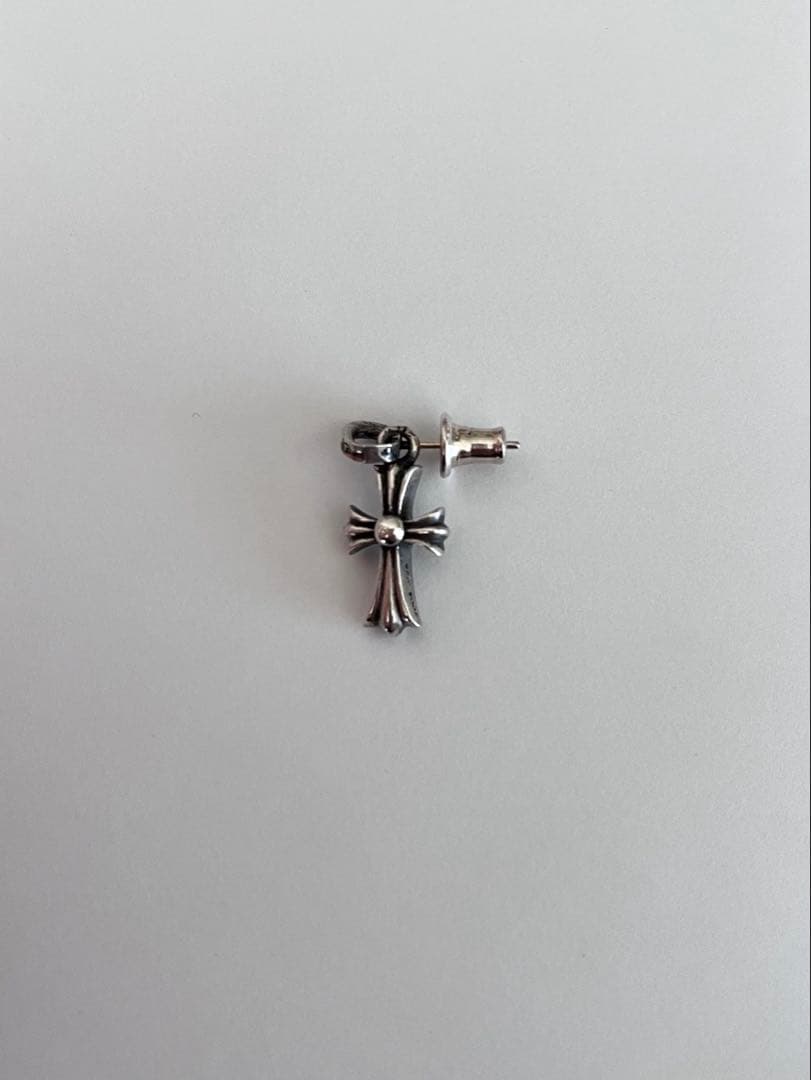 TOMページ クロムハーツベビーファットピアス(片耳)