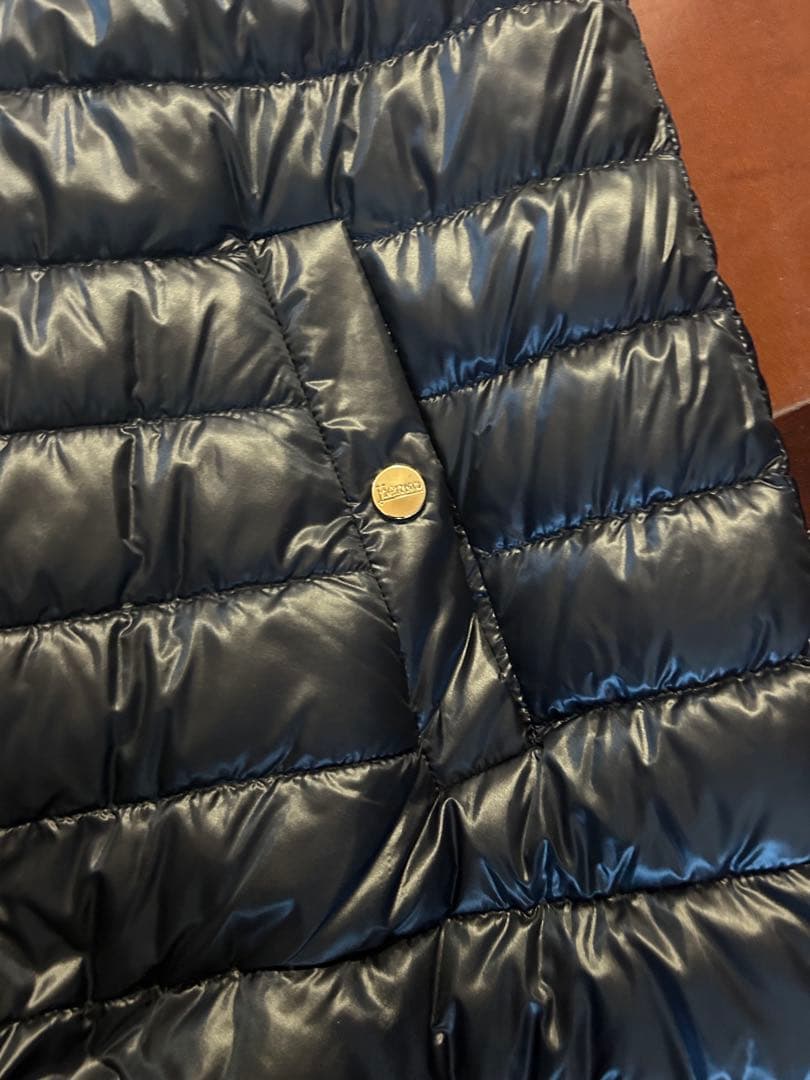 【極美品】Herno ヘルノダウンベスト ネイビー