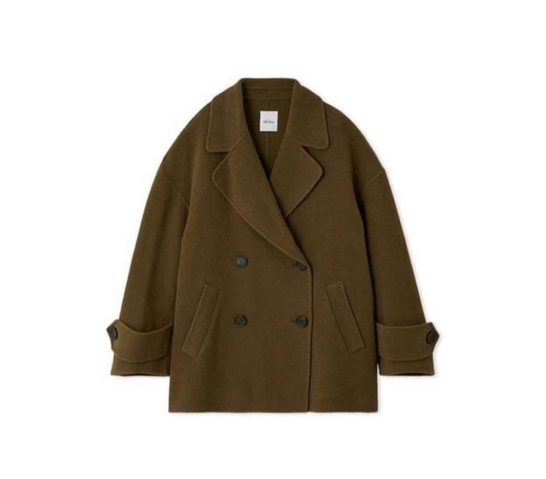 美品 タグあり woolコクーンシルエットピーコート Mila Owen