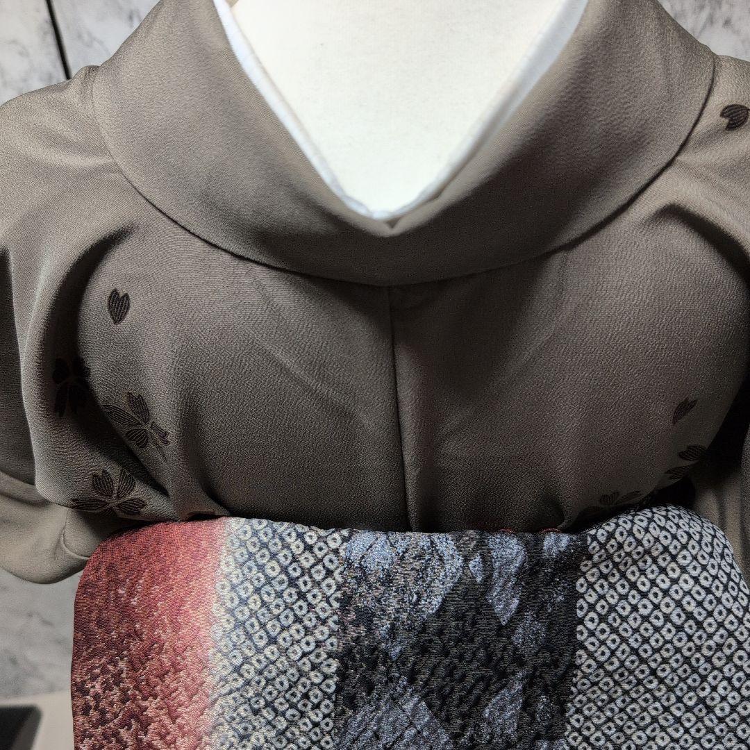 mamamaiii様 絹ポリ　付け下げ茶系　桜さく柄　美品　アッシュブラウン系