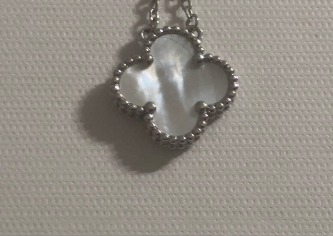 シルバー四葉ネックレス