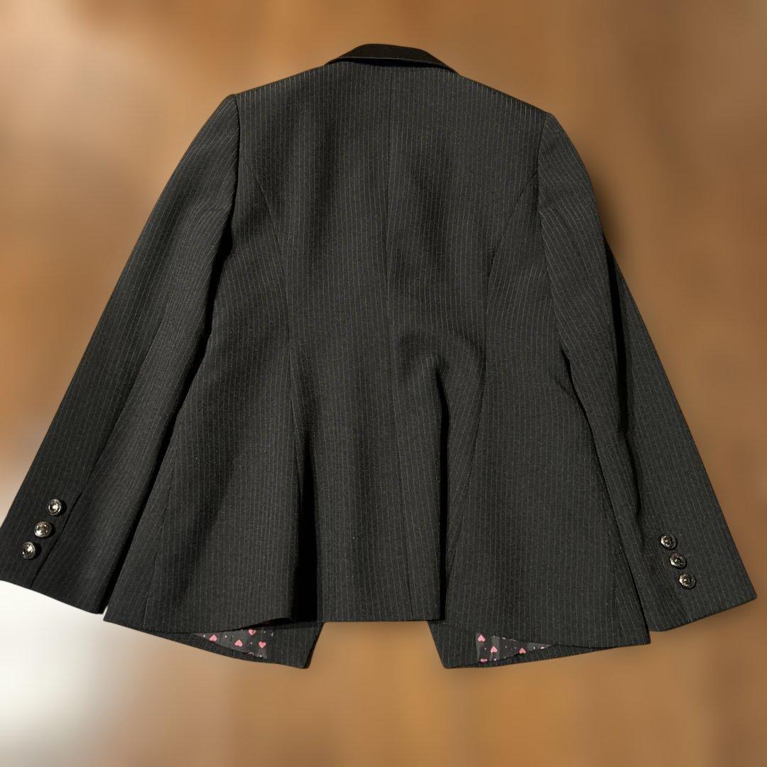 ★極美品★デコラピンキーズ★卒服★150★セットアップスーツ★黒ストライプ★