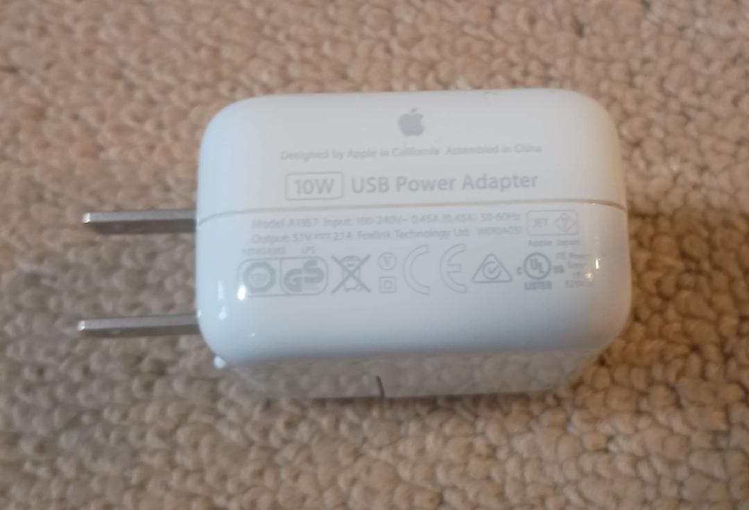 【美品】Apple iPad 第7世代 32GB WiFiモデル本体+付属品