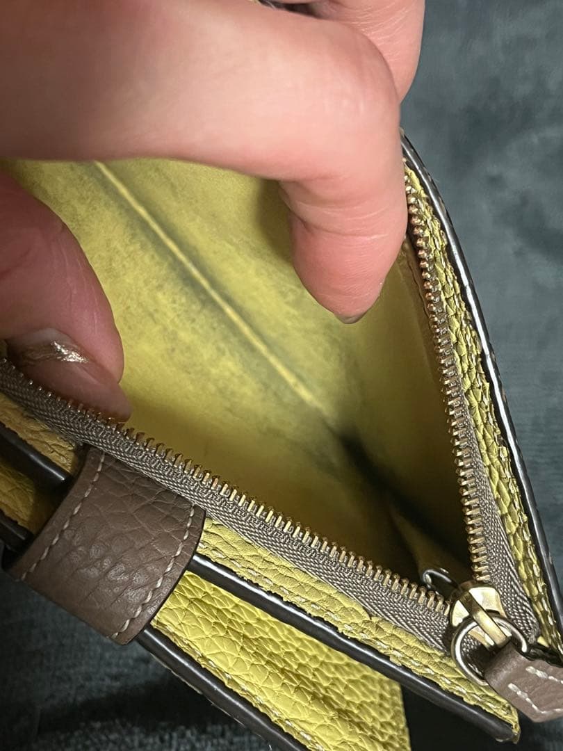 BONA VENTURA 二つ折り財布 ベージュ