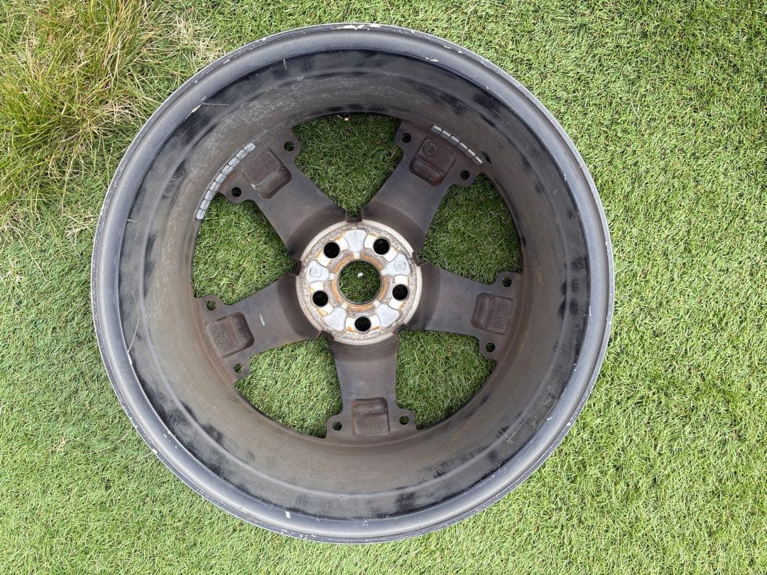 トヨタ 50 プリウス 純正アルミホイール 17インチ42611-47520