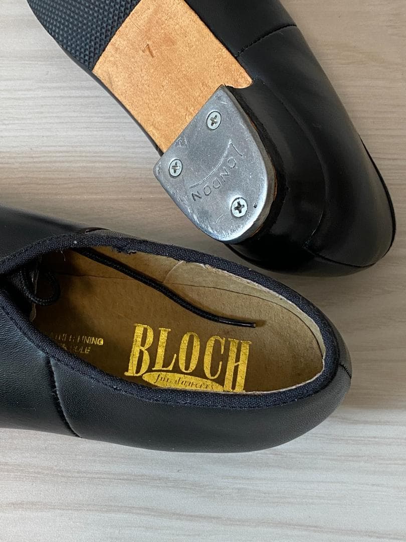 新品未使用　希少　入手困難　BLOCH タップシューズ サイズ7