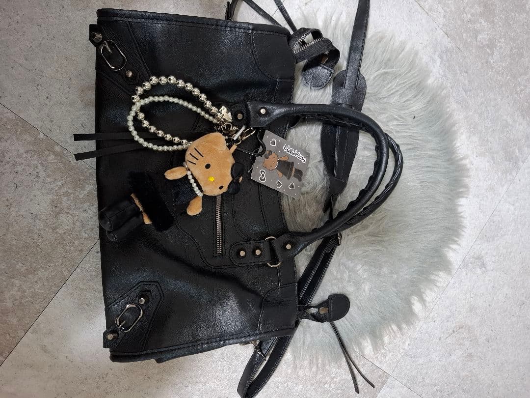 エディターバッグ♡新品♡チャームつき