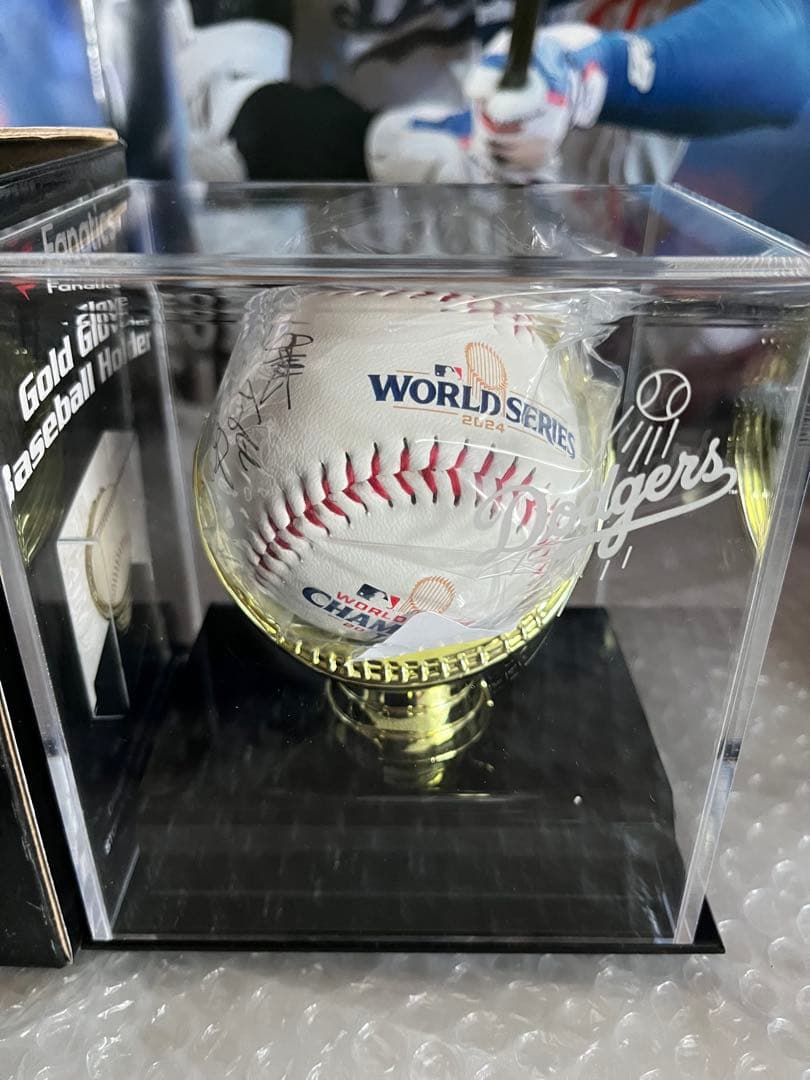 g*t様 ワールドチャンピオンLA記念ミニバット/クリスタルボール/プリントサイ