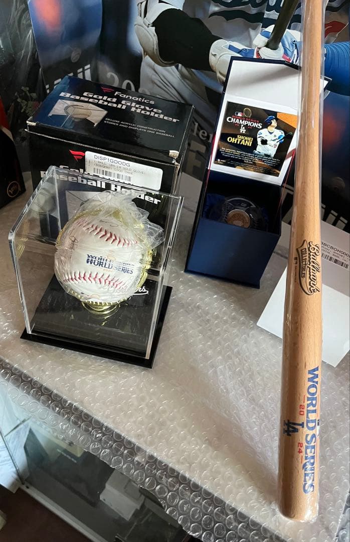 g*t様 ワールドチャンピオンLA記念ミニバット/クリスタルボール/プリントサイ