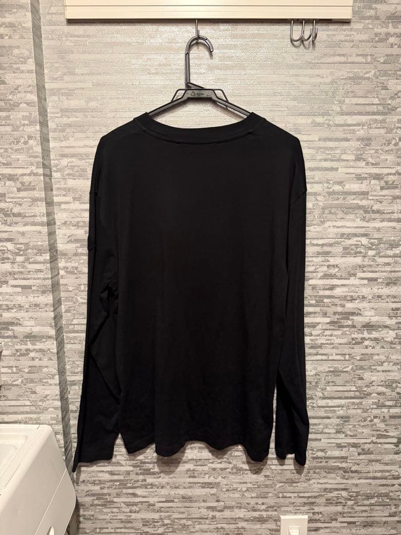 ベジータ MONCLER 24AWロゴプリント 長袖Tシャツ