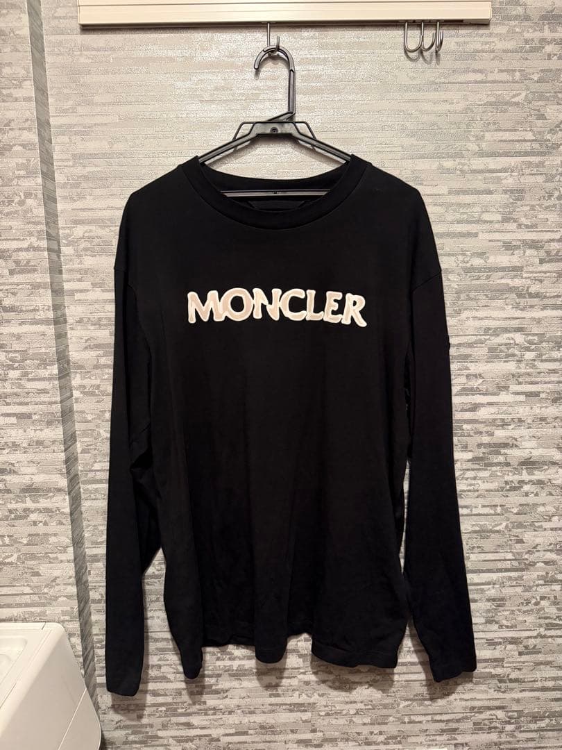ベジータ MONCLER 24AWロゴプリント 長袖Tシャツ