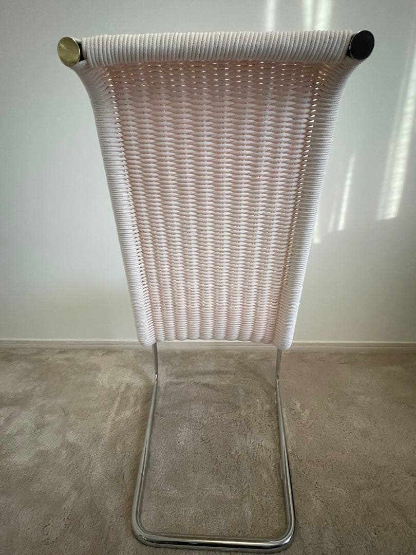 Cam様　最新型モデル　アクタス　TECTA B20 チェア　オフホワイト