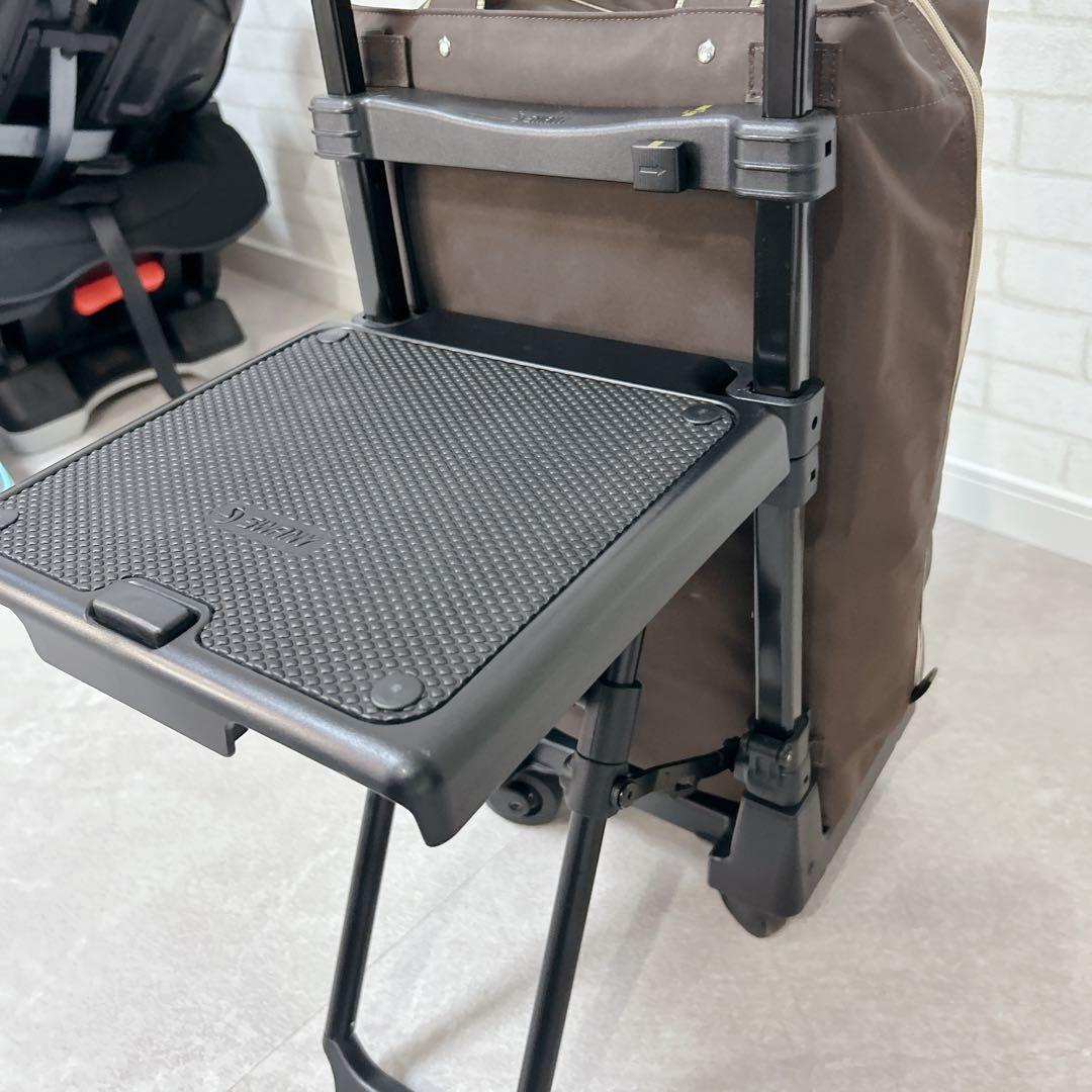 SWANY スワニー キャリーバック 座面付き 椅子付き ストッパー付き