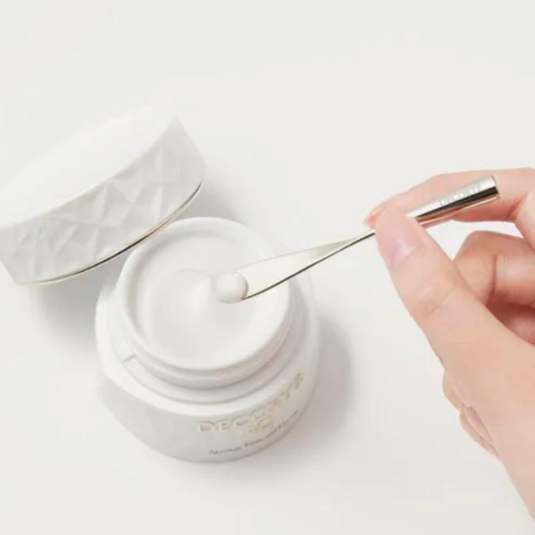 【新品】AQ アブソリュートトリートメント デイクリーム 定価20,350円