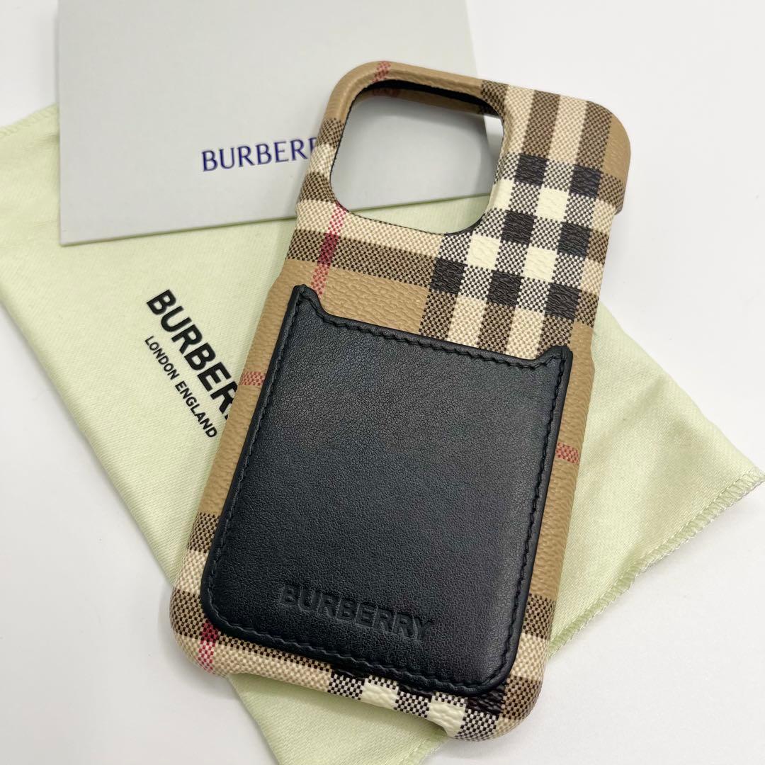 【極美品】バーバリー　iPhoneケース　iPhone14pro ノバチェック