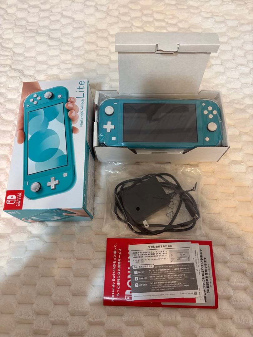 Nintendo Switch light ターコイズ