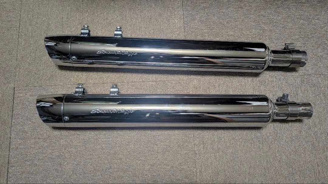 ハーレーダビッドソン　 スクリーミンイーグルスラッシュダウンマフラースリップオン