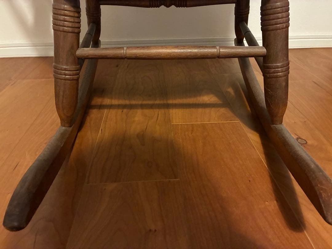 ヒ*デ様 木製 ロッキングチェア　中古