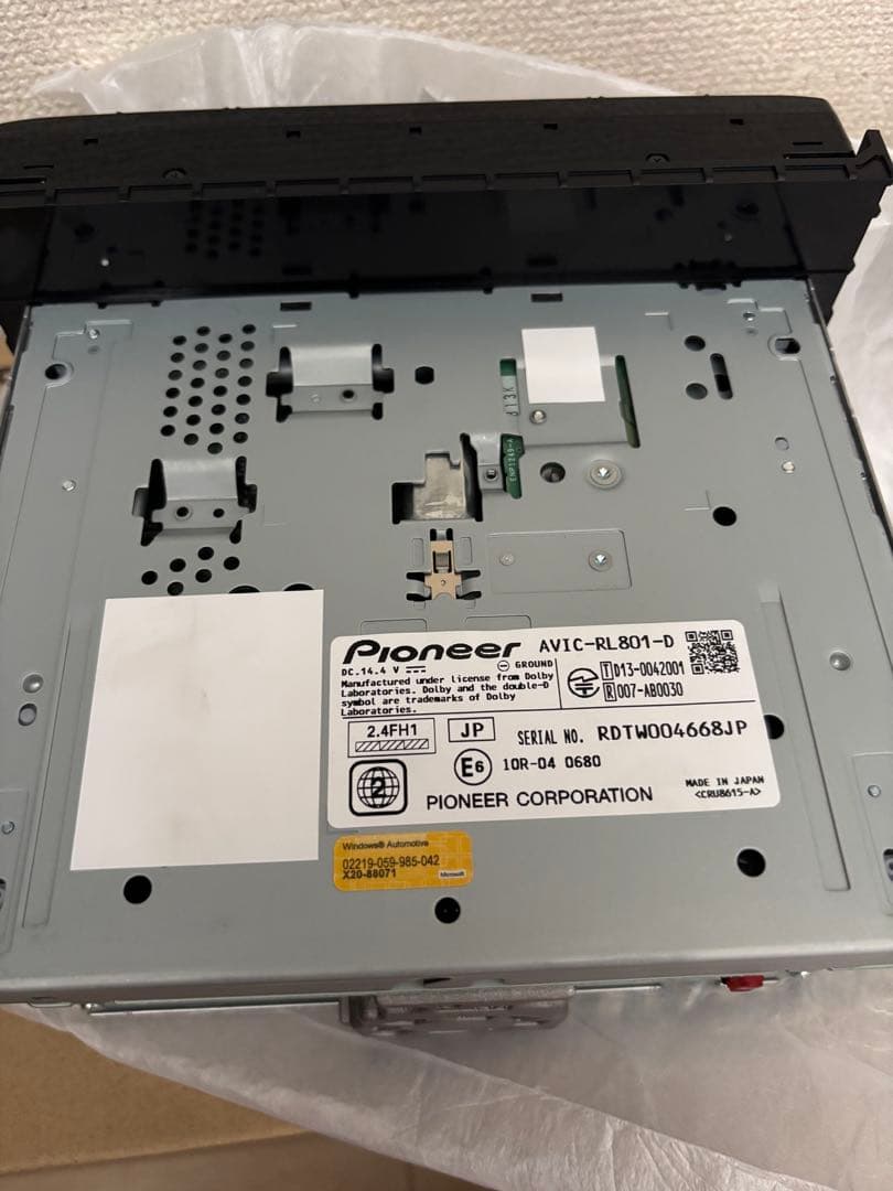 Pioneer AVIC-RL801-D カーナビゲーション