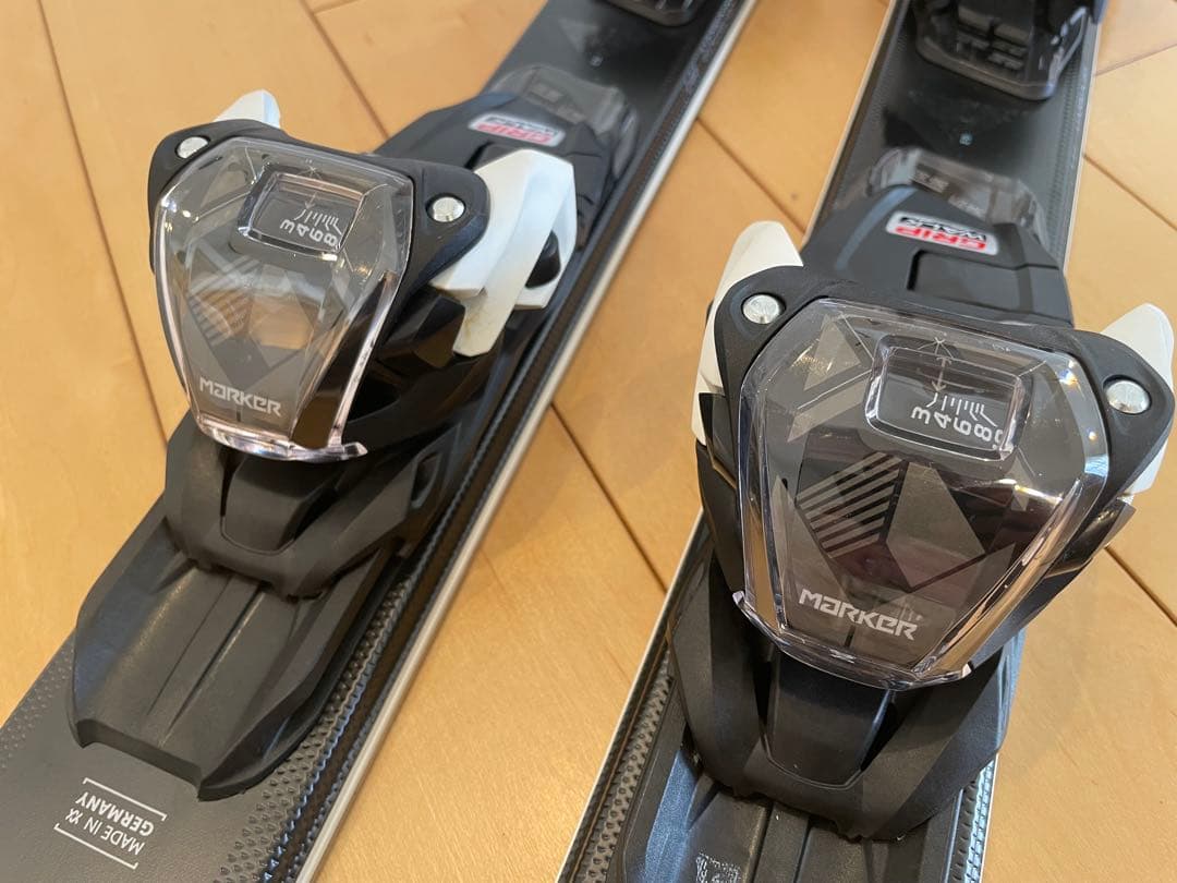 Volkl フォルクル 初心者向けスキー板 144cm FLAIR 72