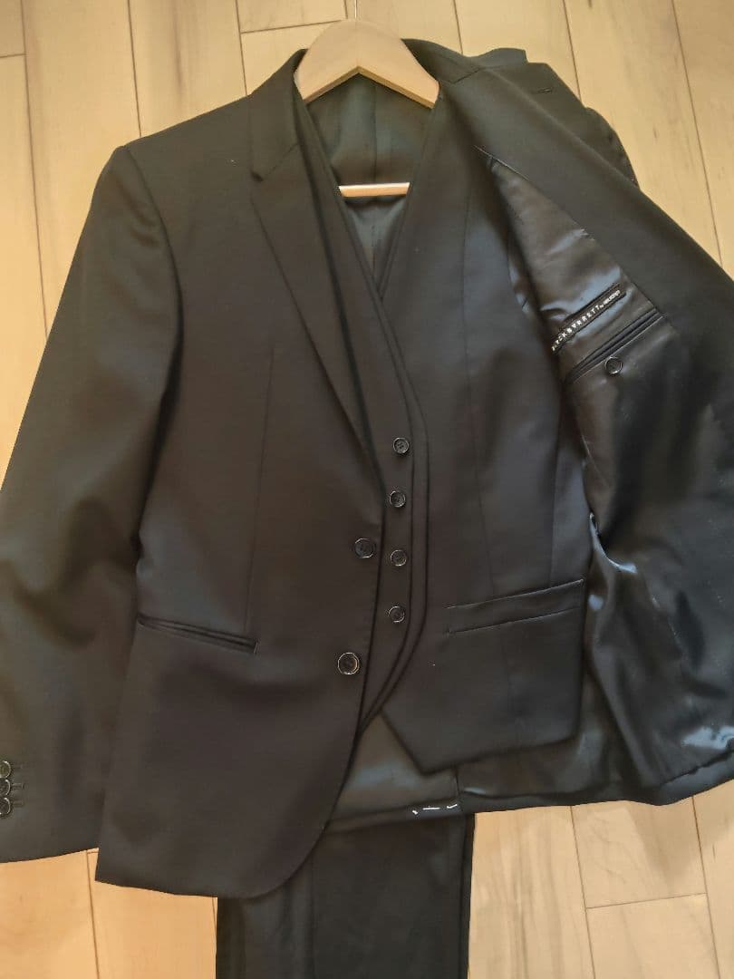 最終値下げ　美品　ニールバレット・ブラックバレット　3ピーススーツ　黒