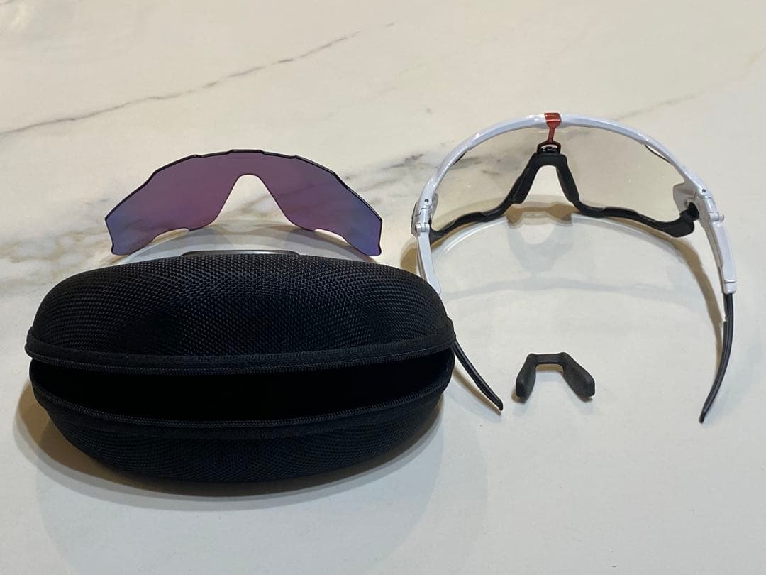 オークリー　ジョウブレイカー　Oakley Jawbreaker