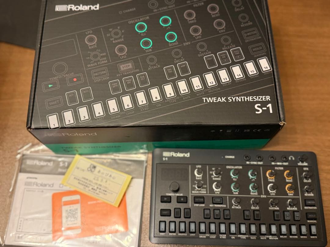 Roland S-1 AIRA Compact ほぼ新品 元箱付 完動品