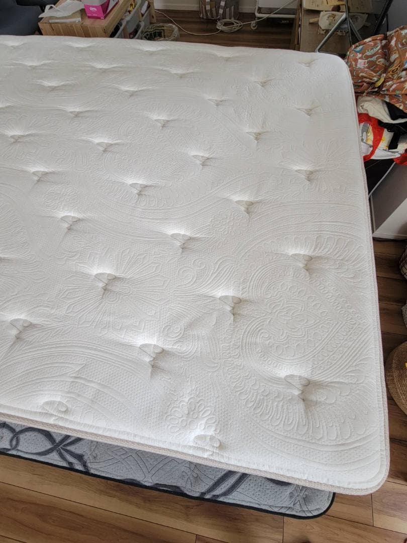 【展示品・美品】シモンズ カスタムロイヤル ダブルマットレス